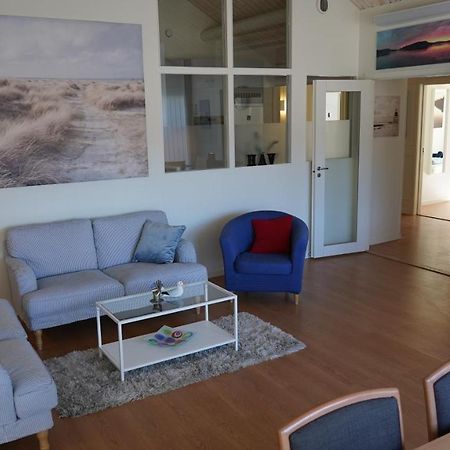 Henans Hostel In The Marina Bagian luar foto