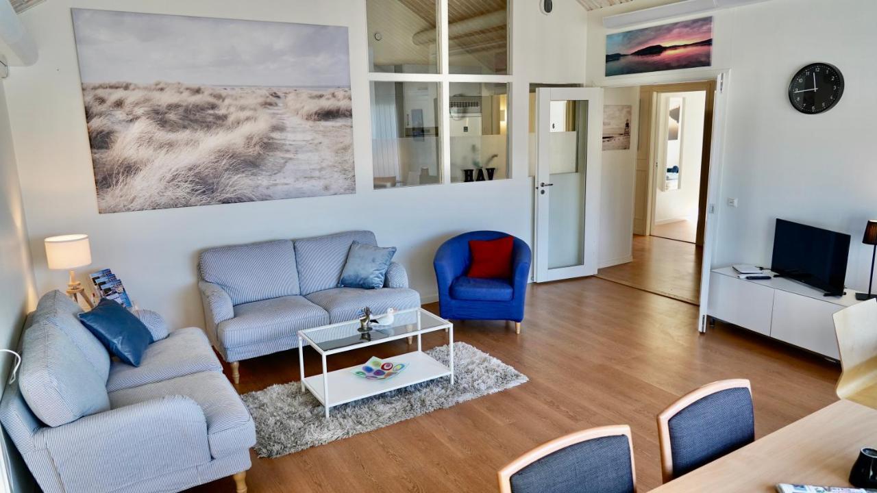 Henans Hostel In The Marina Bagian luar foto